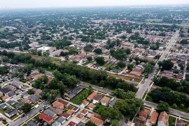 9648 S Eggleston Avenue, Chicago, IL 60628