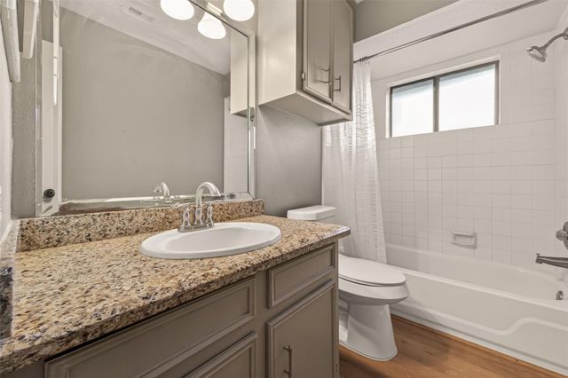 3204 Farmers Field St, Pearland, TX 77581