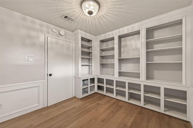 3204 Farmers Field St, Pearland, TX 77581