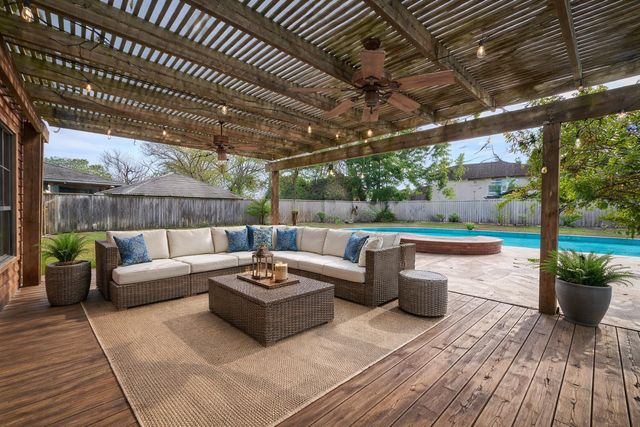 3204 Farmers Field St, Pearland, TX 77581