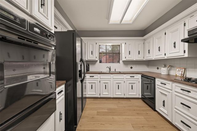 3204 Farmers Field St, Pearland, TX 77581