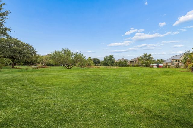 561 E Dove Road, Southlake, TX 76092