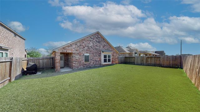 2607 Patricia Crossing, Rosenberg, TX 77471