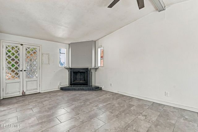 10705 SAIGON Drive, El Paso, TX 79925
