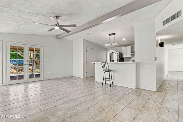 10705 SAIGON Drive, El Paso, TX 79925