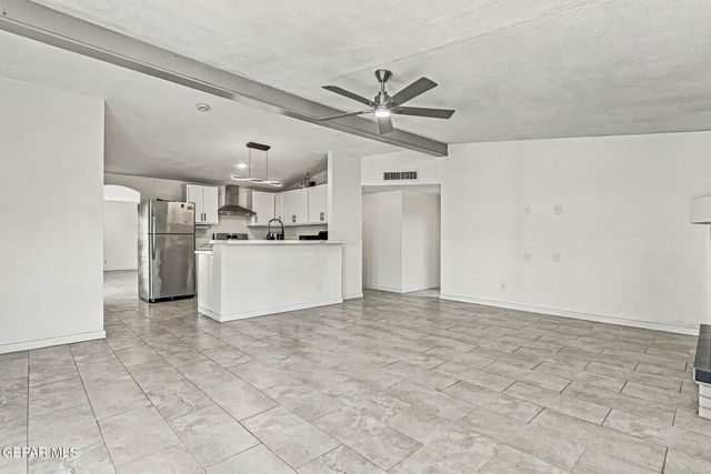 10705 SAIGON Drive, El Paso, TX 79925
