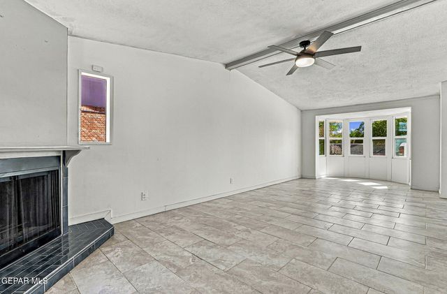10705 SAIGON Drive, El Paso, TX 79925