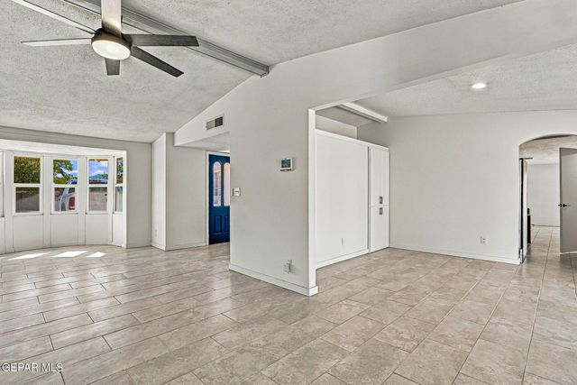 10705 SAIGON Drive, El Paso, TX 79925
