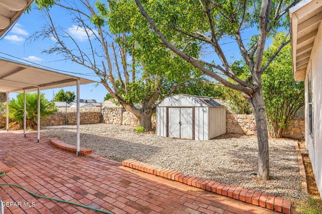 10705 SAIGON Drive, El Paso, TX 79925