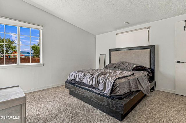 10705 SAIGON Drive, El Paso, TX 79925