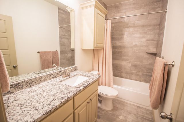 7204 23rd Street, Lubbock, TX 79407