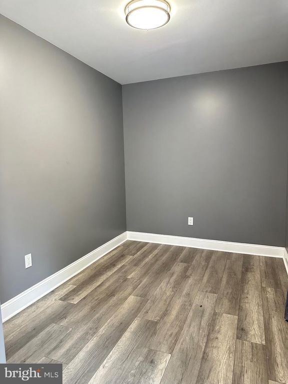 Image 8 of property listing at 1828-1828 CAPITOL AVE NE #A, Washington, DC 20002