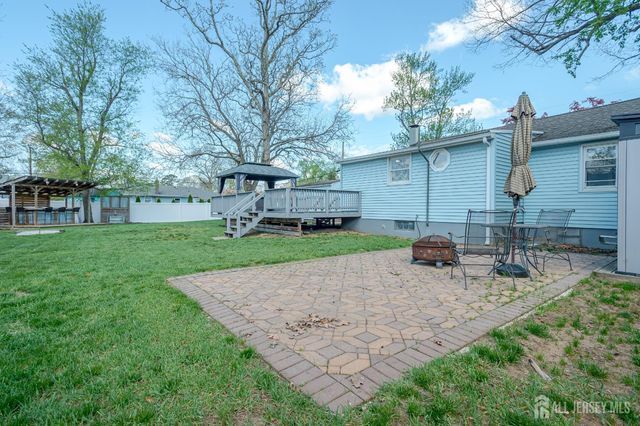 14 Elmer Avenue, Monroe, NJ 08831