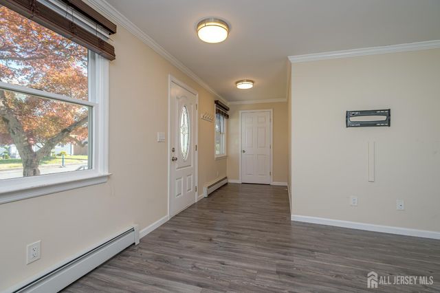 14 Elmer Avenue, Monroe, NJ 08831