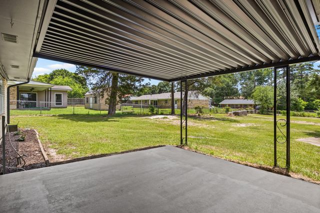 607 W Campbell, Linden, TX 75563