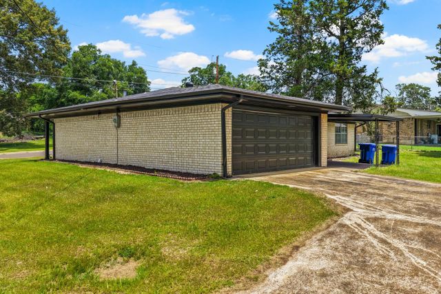 607 W Campbell, Linden, TX 75563