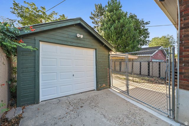 2869 S BRINKER AVE, Ogden, UT 84403