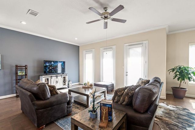 10616 Centre Shadows Drive, Houston, TX 77043