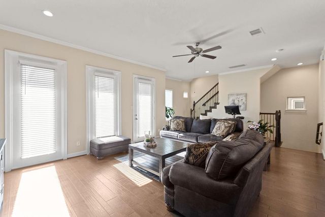 10616 Centre Shadows Drive, Houston, TX 77043