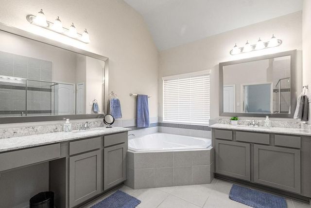 10616 Centre Shadows Drive, Houston, TX 77043