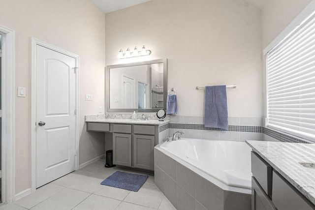 10616 Centre Shadows Drive, Houston, TX 77043