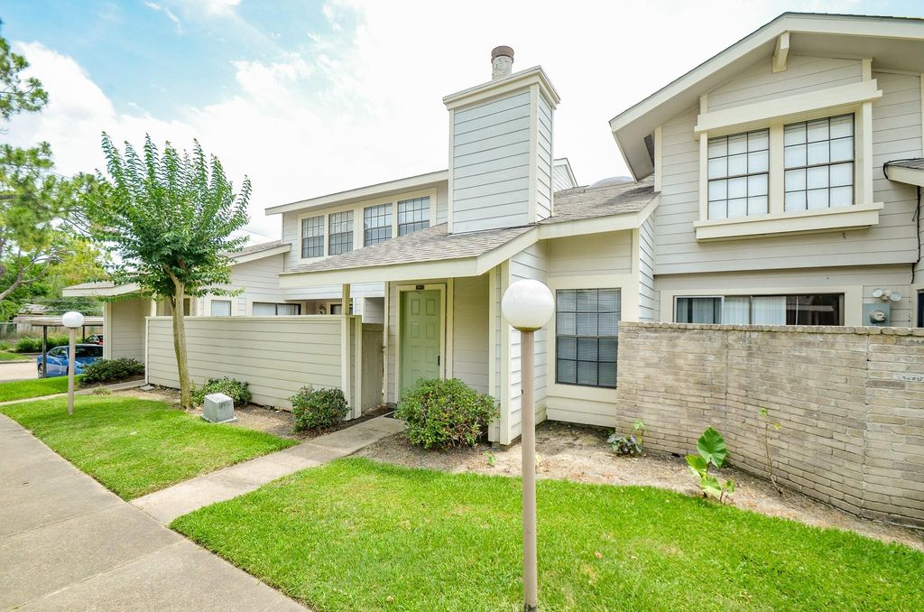 6211 Ludington Drive 21-909, Houston, TX 77035