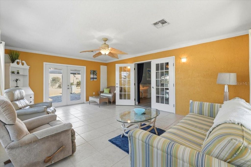 Image 19 of property listing at 6140 SEAGULL LANE, Lakeland, FL 33809