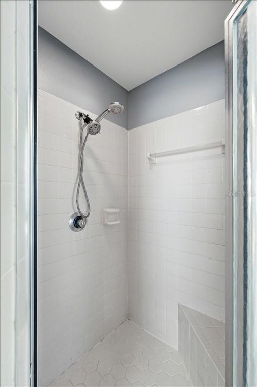 Image 27 of property listing at 6140 SEAGULL LANE, Lakeland, FL 33809