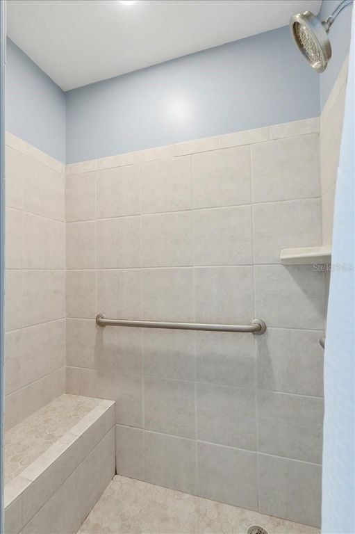 Image 30 of property listing at 6140 SEAGULL LANE, Lakeland, FL 33809