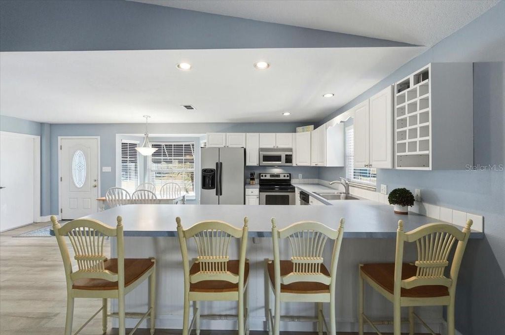 Image 9 of property listing at 6140 SEAGULL LANE, Lakeland, FL 33809