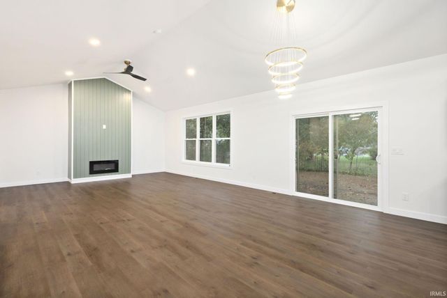51617 Prescott Avenue, South Bend, IN 46637