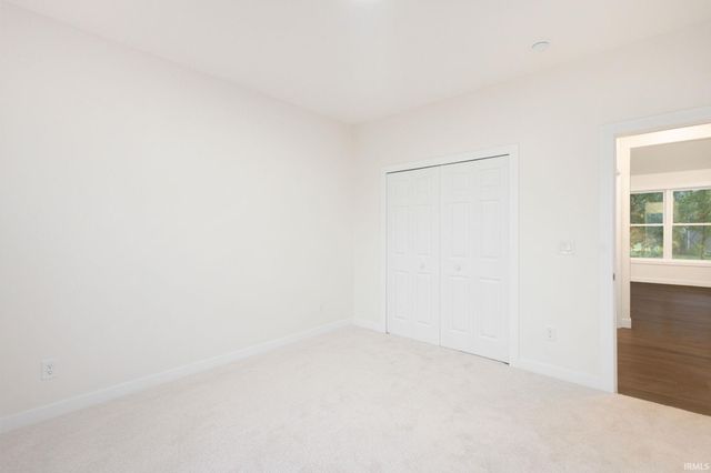 51617 Prescott Avenue, South Bend, IN 46637