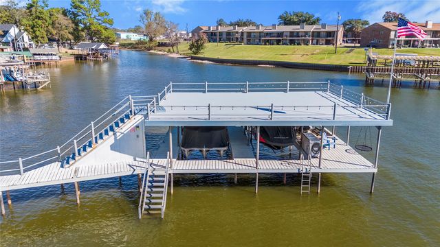 106 Jim Street, Gun Barrel City, TX 75156
