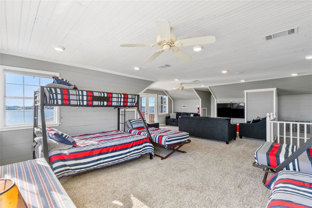 106 Jim Street, Gun Barrel City, TX 75156