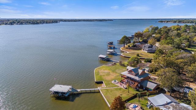 106 Jim Street, Gun Barrel City, TX 75156