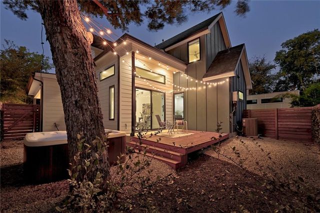 411 W Odell ST A, Austin, TX 78752