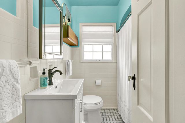 857 N Graham Avenue, Indianapolis, IN 46219