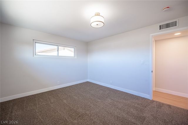 2506 North Gateway Road, Las Vegas, NV 89115