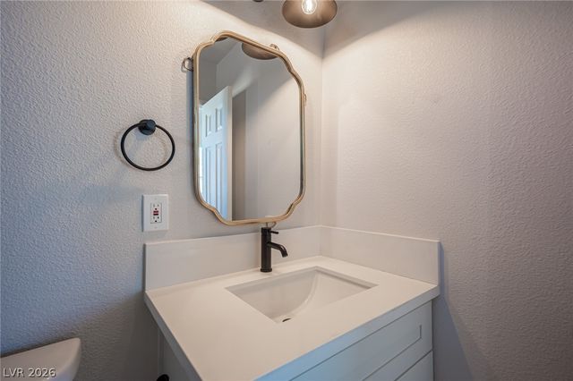 2506 North Gateway Road, Las Vegas, NV 89115