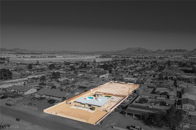 2506 North Gateway Road, Las Vegas, NV 89115