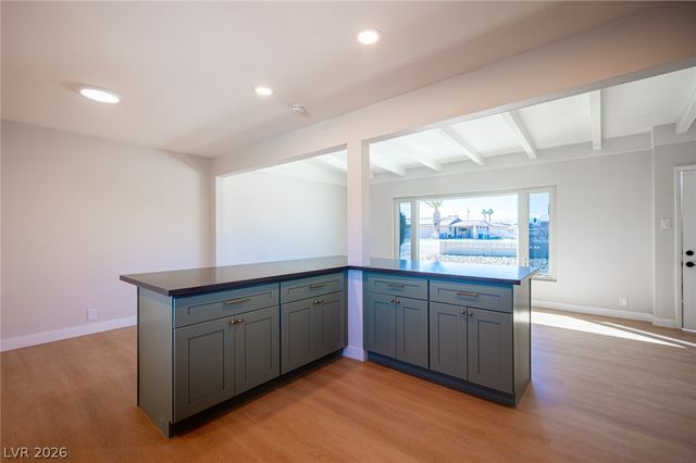 2506 North Gateway Road, Las Vegas, NV 89115