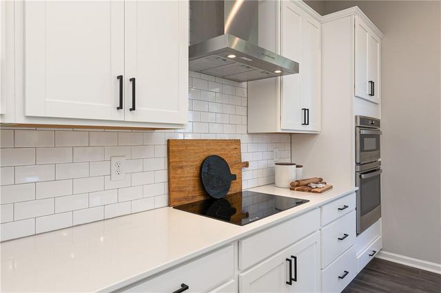 4365 Buttonwood Lane, Lilburn, GA 30047