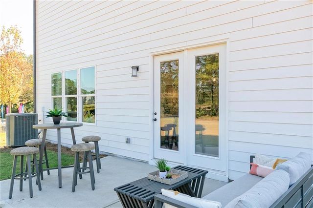 4365 Buttonwood Lane, Lilburn, GA 30047