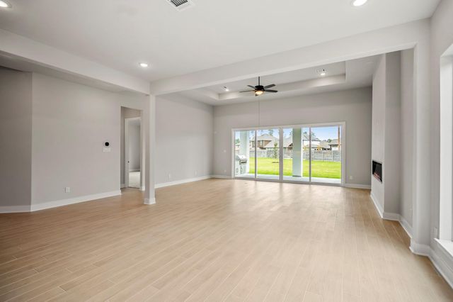 17307 Sunflower Petals Trail, Conroe, TX 77302