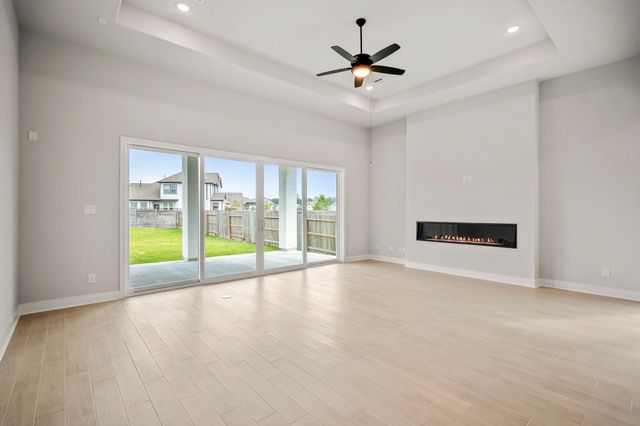 17307 Sunflower Petals Trail, Conroe, TX 77302