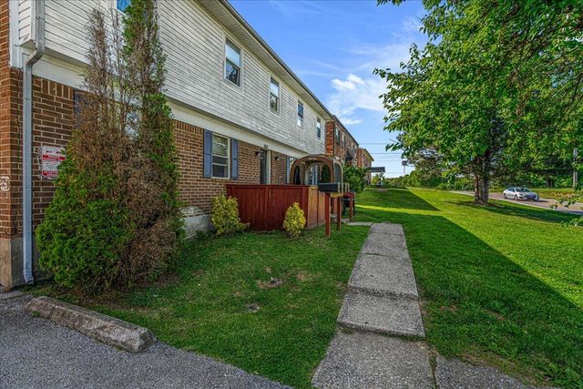1605 Steadmantown Lane, Frankfort, KY 40601