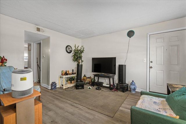 1605 Steadmantown Lane, Frankfort, KY 40601