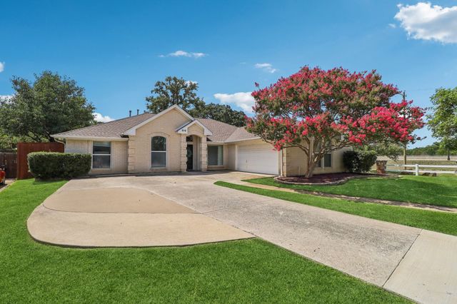 515 Steeplechase Trail, Kennedale, TX 76060