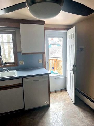 80 Ballston Avenue, Pawtucket, RI 02861