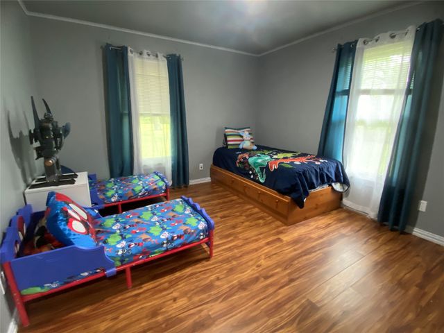152 County Road 4871, Newark, TX 76071